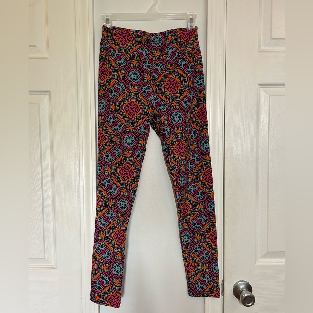 LuLaRoe Leggings with Unique Multicolor Pattern